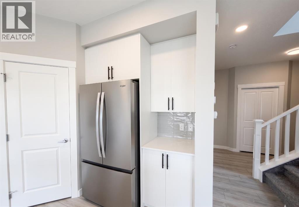 60 Ambledale Crescent