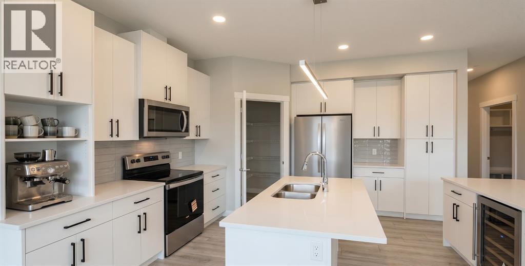 60 Ambledale Crescent