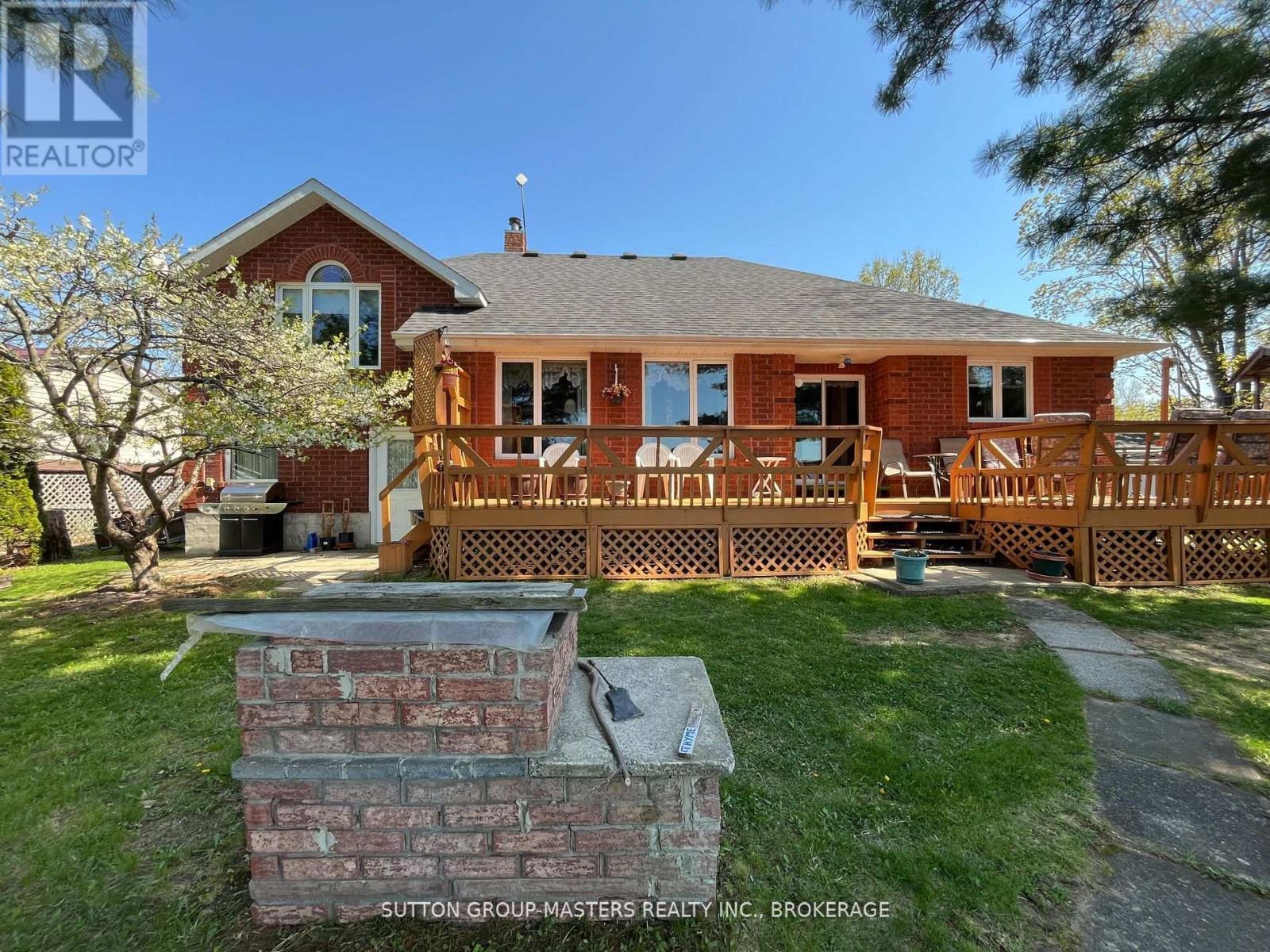 4907 ALEX MCLEAN LANE N