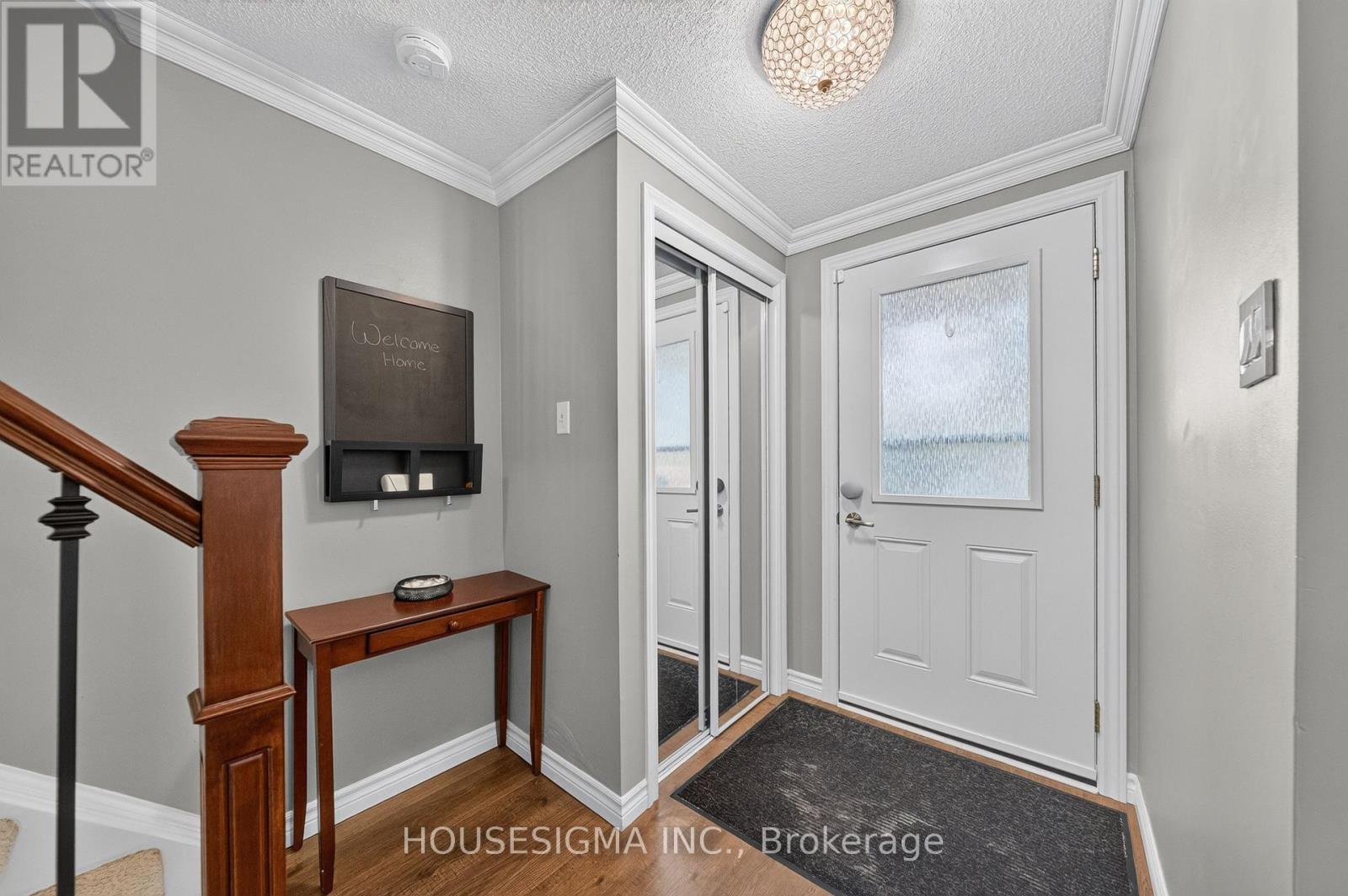 17 - 129 VICTORIA ROAD N