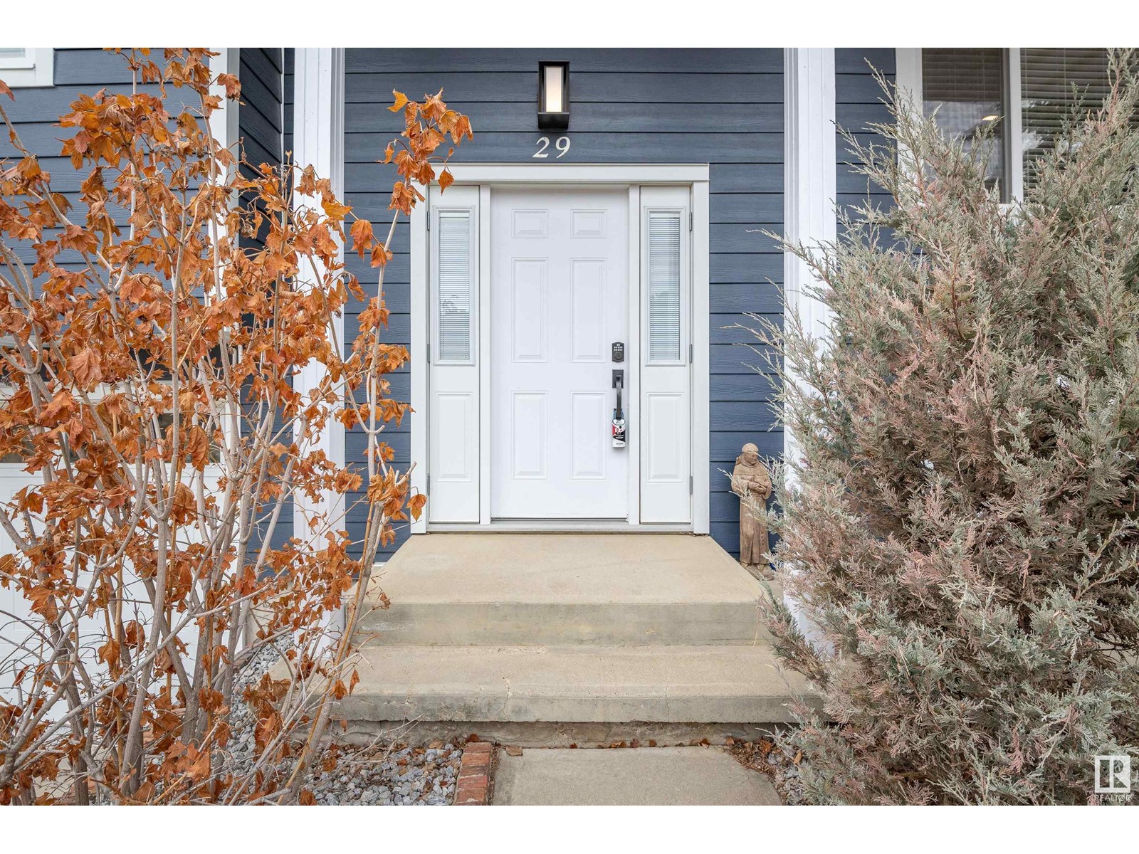 29 PEACE RIVER DR