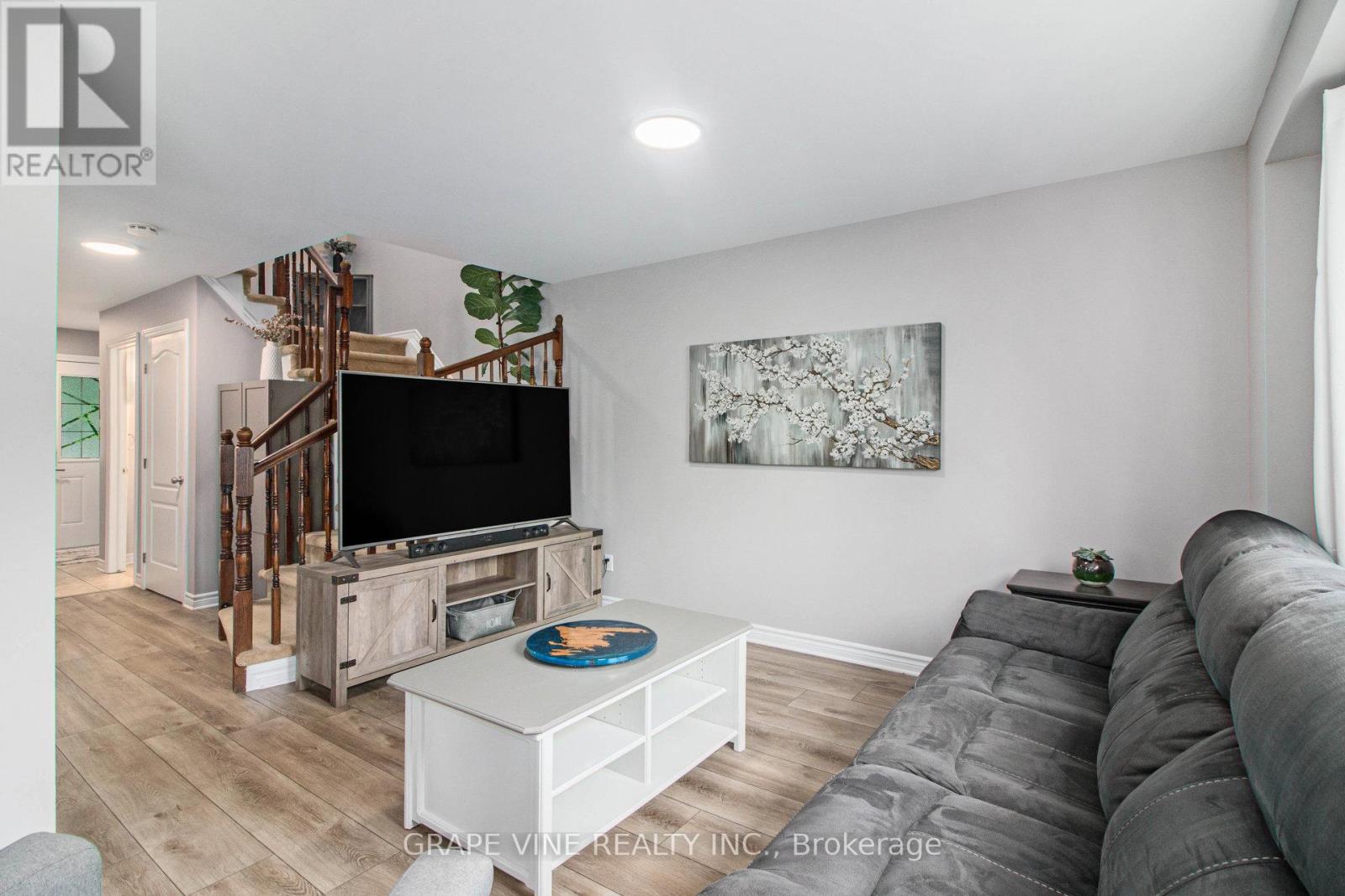 117 ASSELIN STREET
