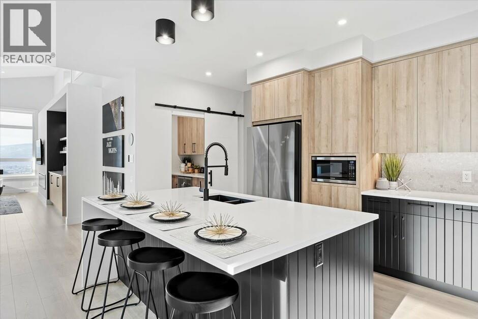 1165 Lone Pine Drive