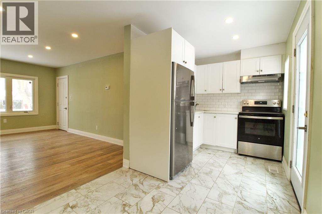 1243 LANGMUIR Avenue Unit# Main