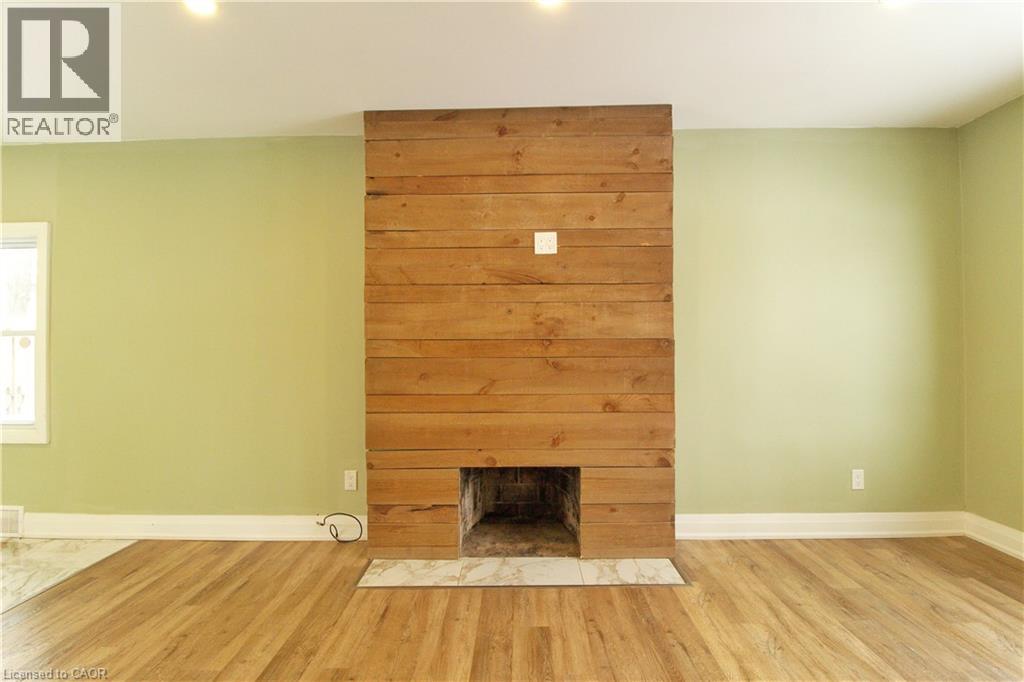 1243 LANGMUIR Avenue Unit# Main