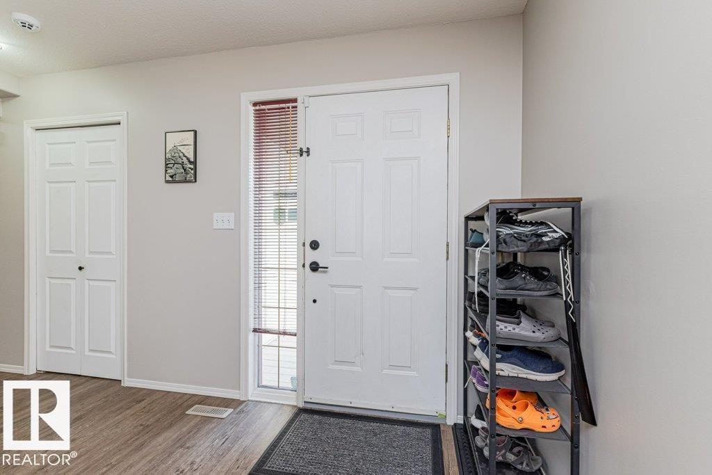 1816 36 AV NW