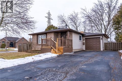 390 BRANTWOOD PARK Road Brantford ON N3P1K7