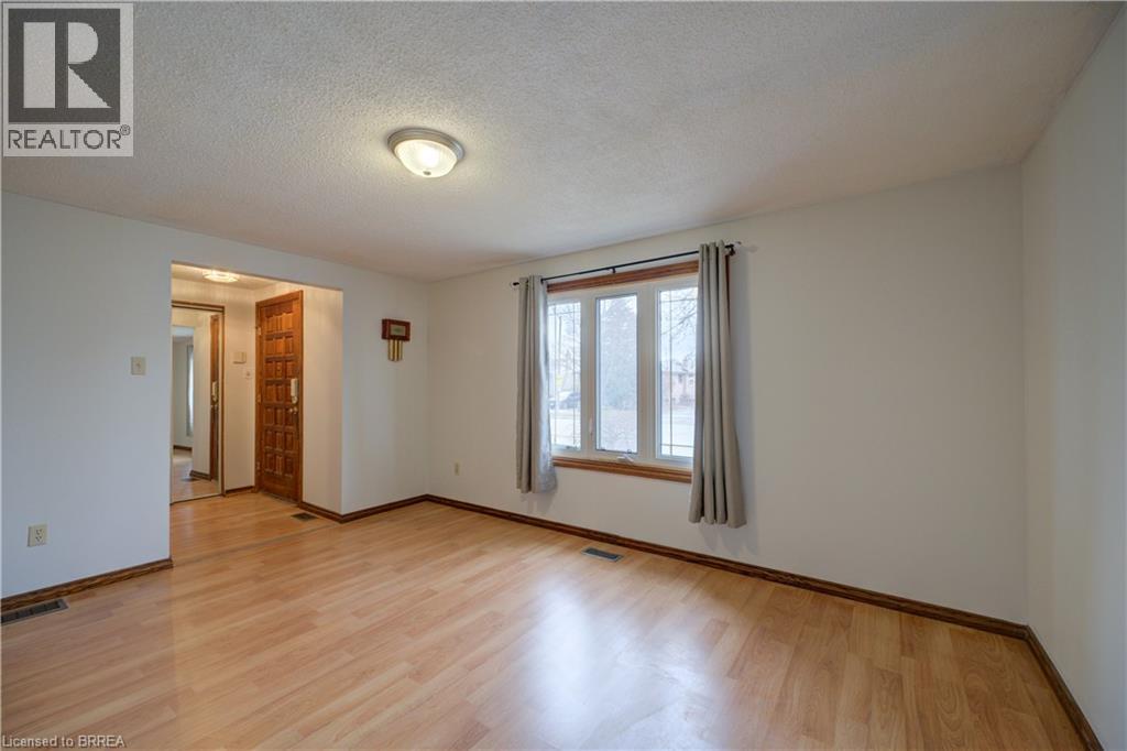 390 BRANTWOOD PARK Road