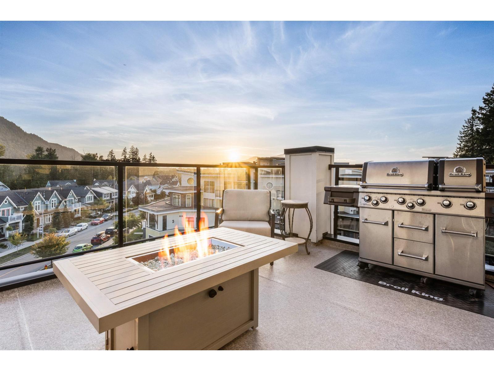 507 5380 TYEE LANE|Garrison Crossing