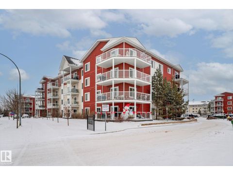 #104 2207 44 AV NW NW Edmonton AB T6T0T2