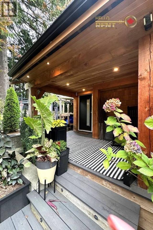 2136 WESTVIEW DRIVE