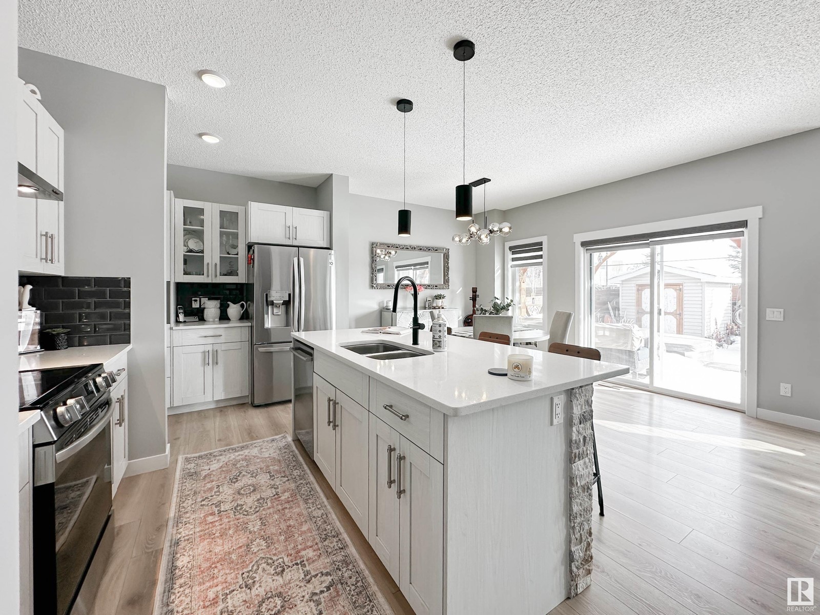 147 JOYAL WY