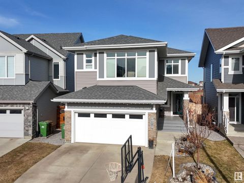 147 JOYAL WY St. Albert AB T8N7V3