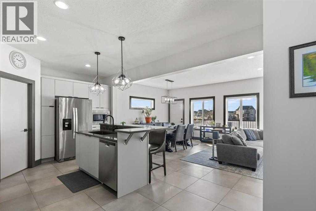 12806 Royal Boulevard