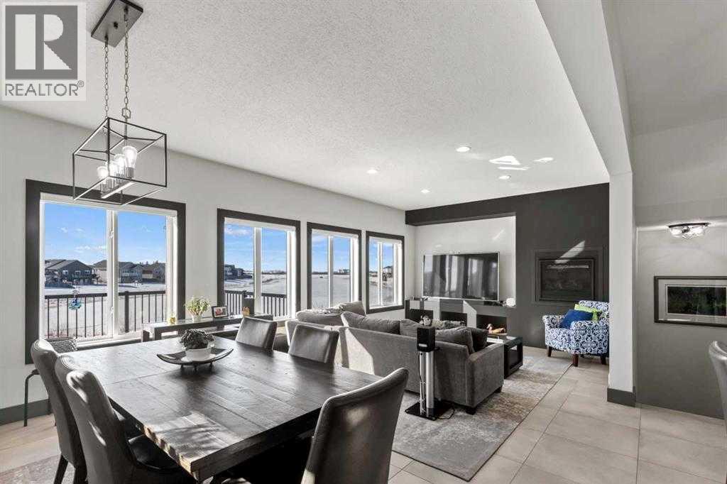 12806 Royal Boulevard