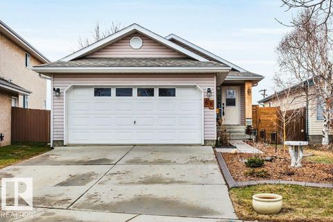 66 DUROCHER ST St. Albert AB T8N6M1