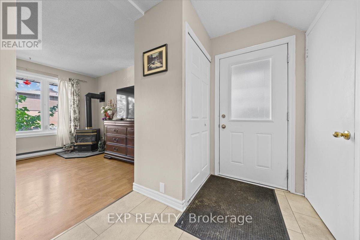 3166 STOCKTON DRIVE