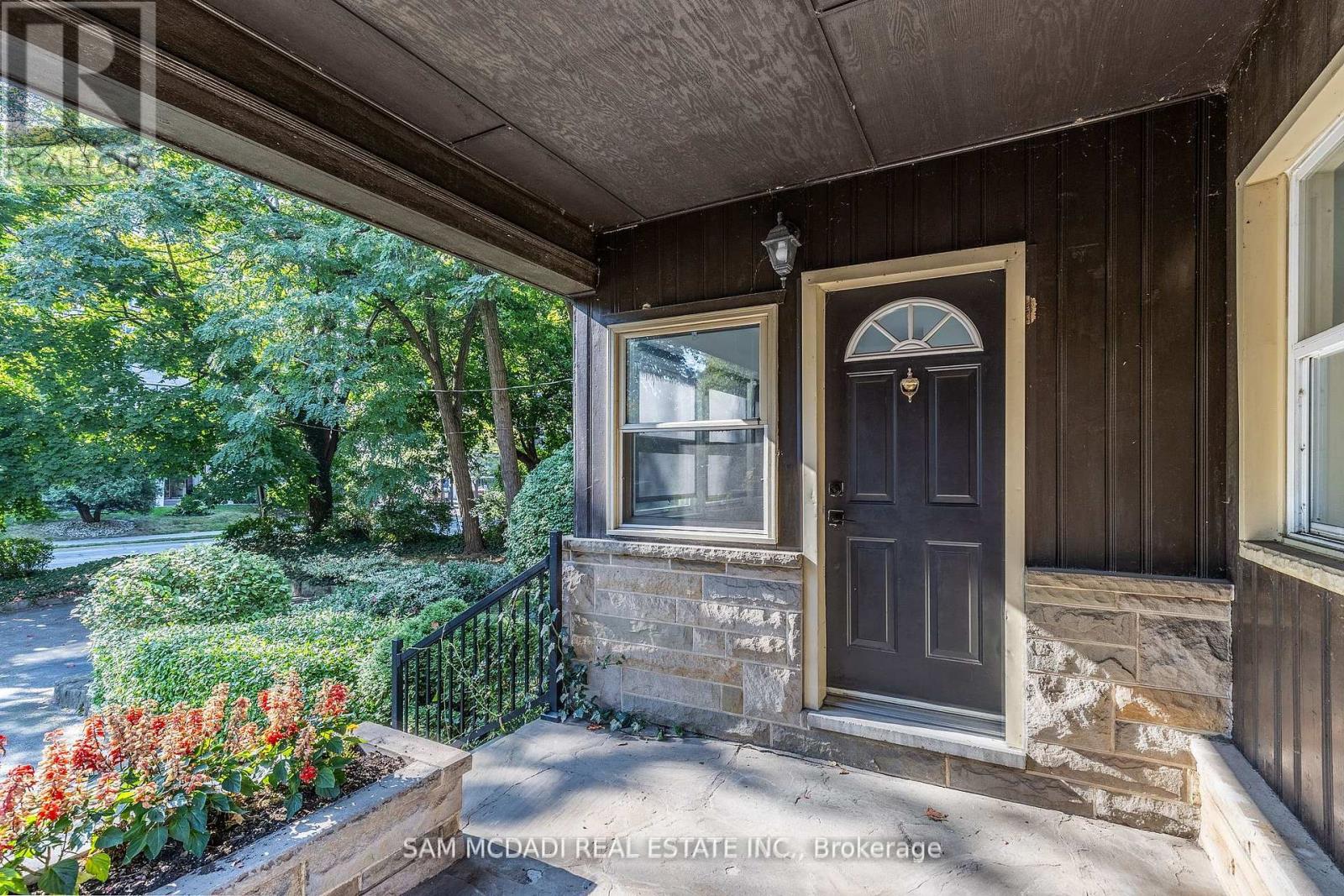 2177 LAKESHORE ROAD