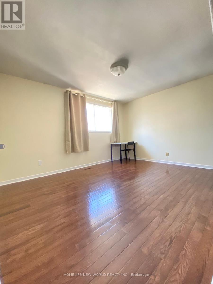 290 SHEPPARD AVENUE W