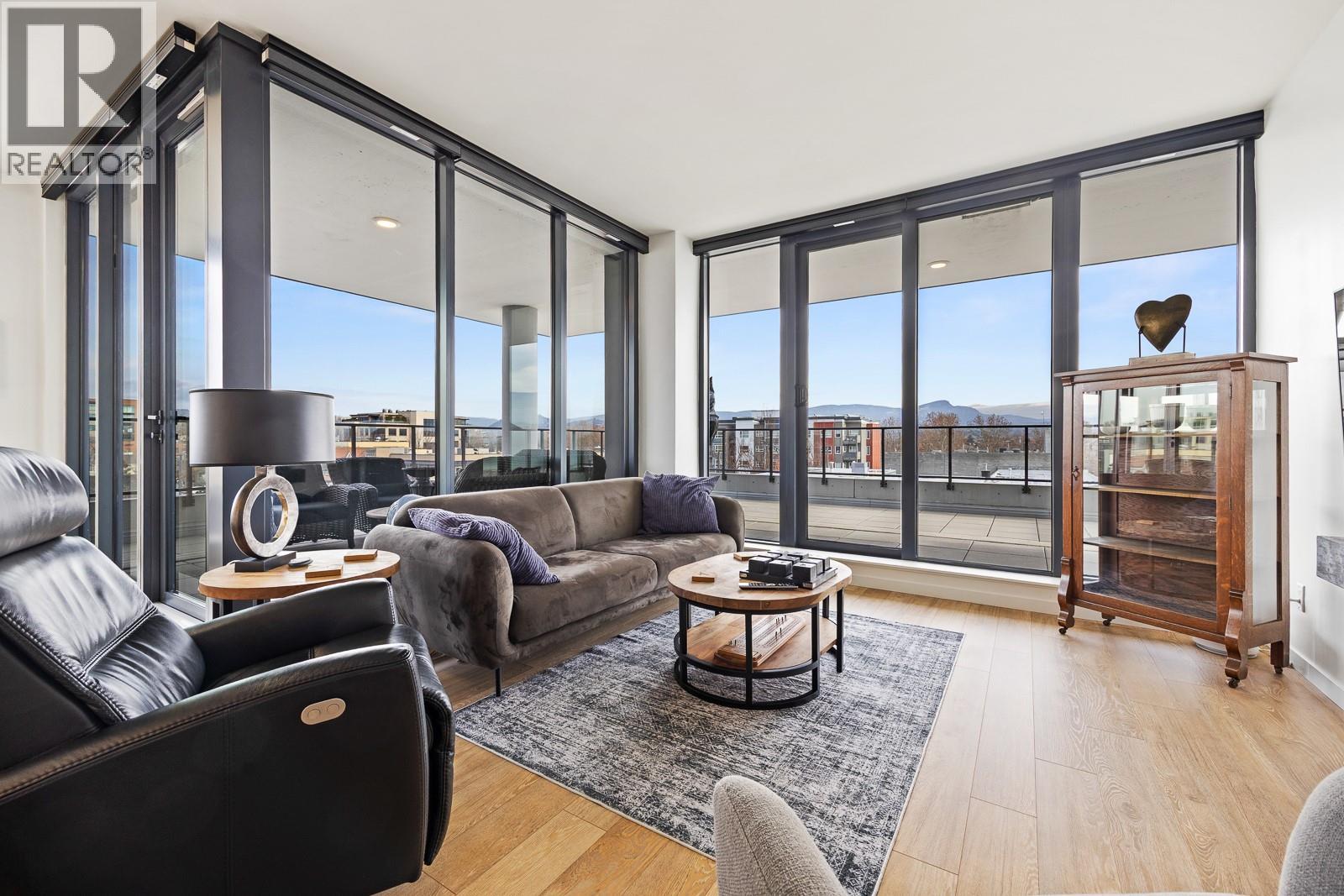 485 Groves Avenue Unit# 301