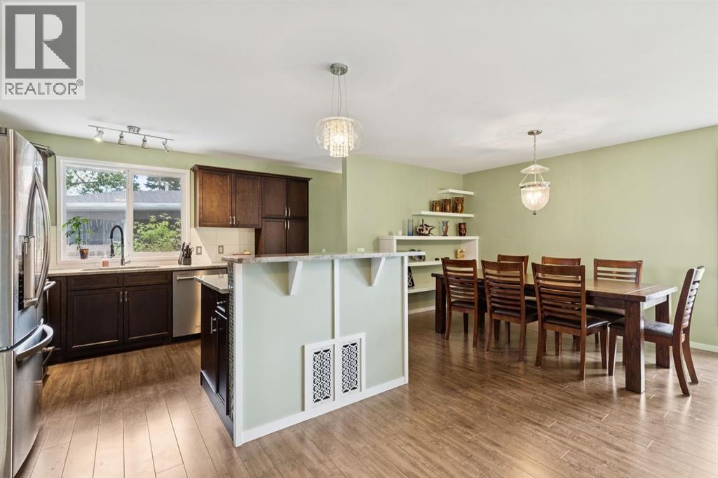 28 Cantrell Bay SW