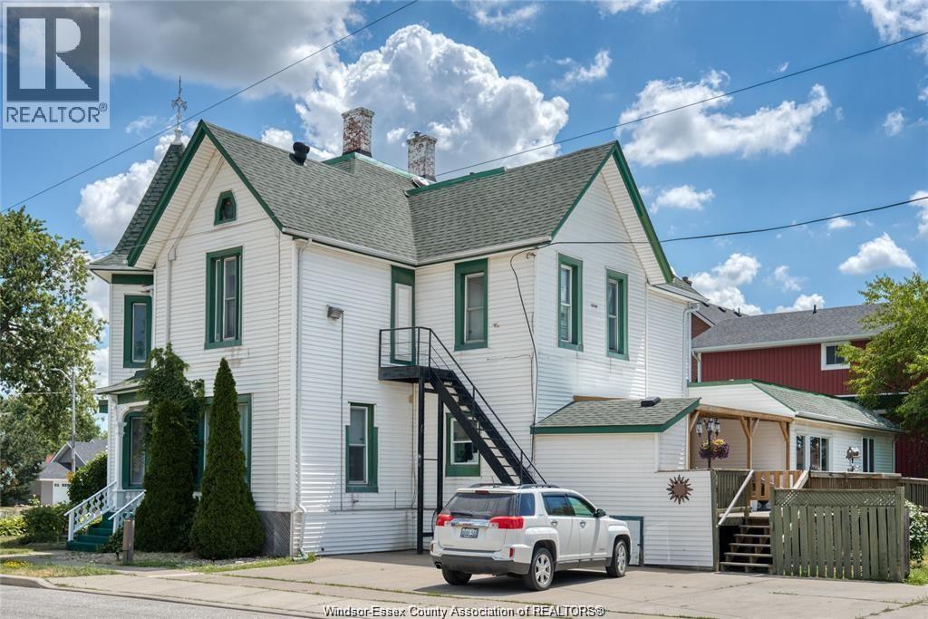 122 Talbot STREET South