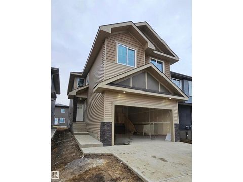 2536 210 ST NW Edmonton AB T6M2M7