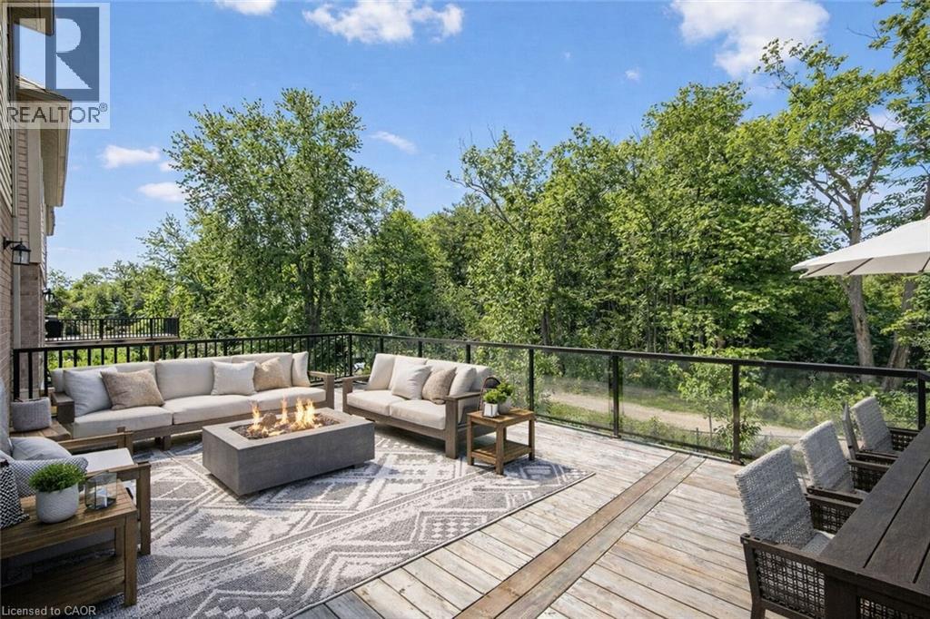 111 AMBROUS Crescent