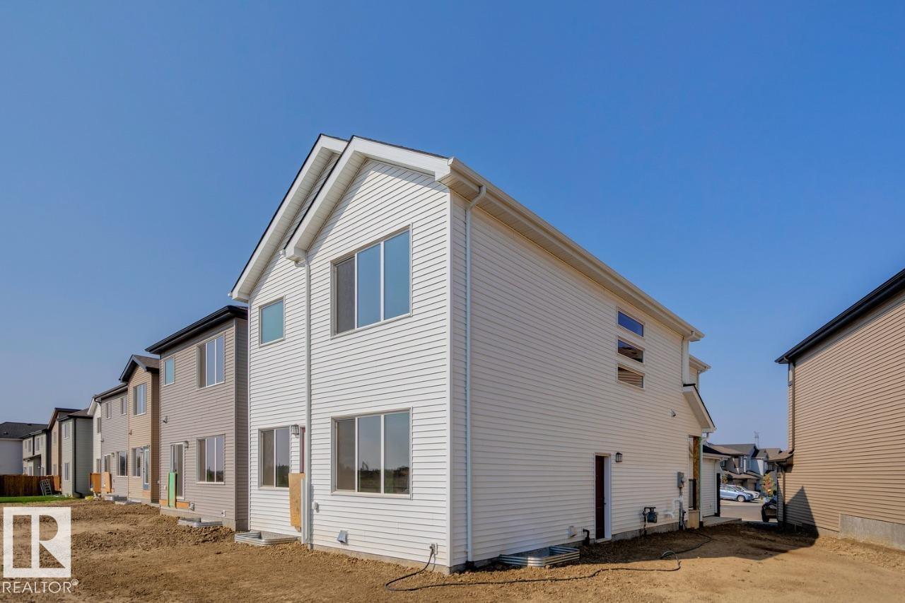 2807 5 AV SW