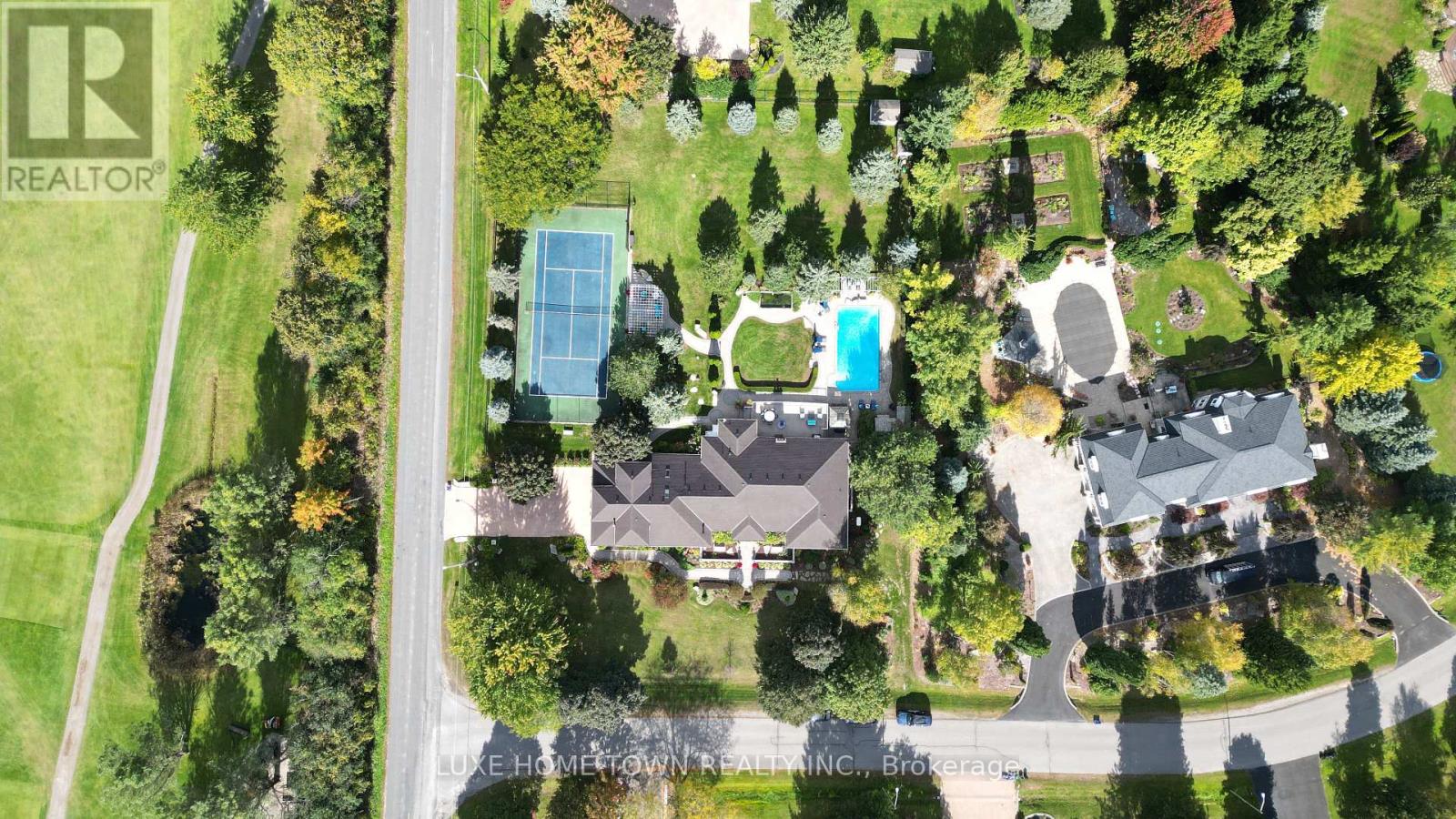 2 PRINCE RUPERT DRIVE