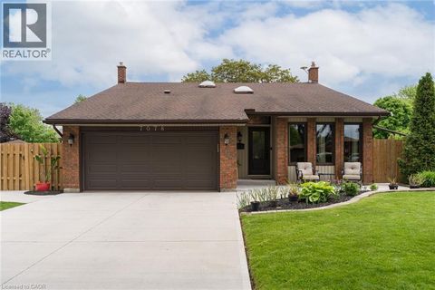 7078 ROSSEAU Place Niagara Falls ON L2J3V2