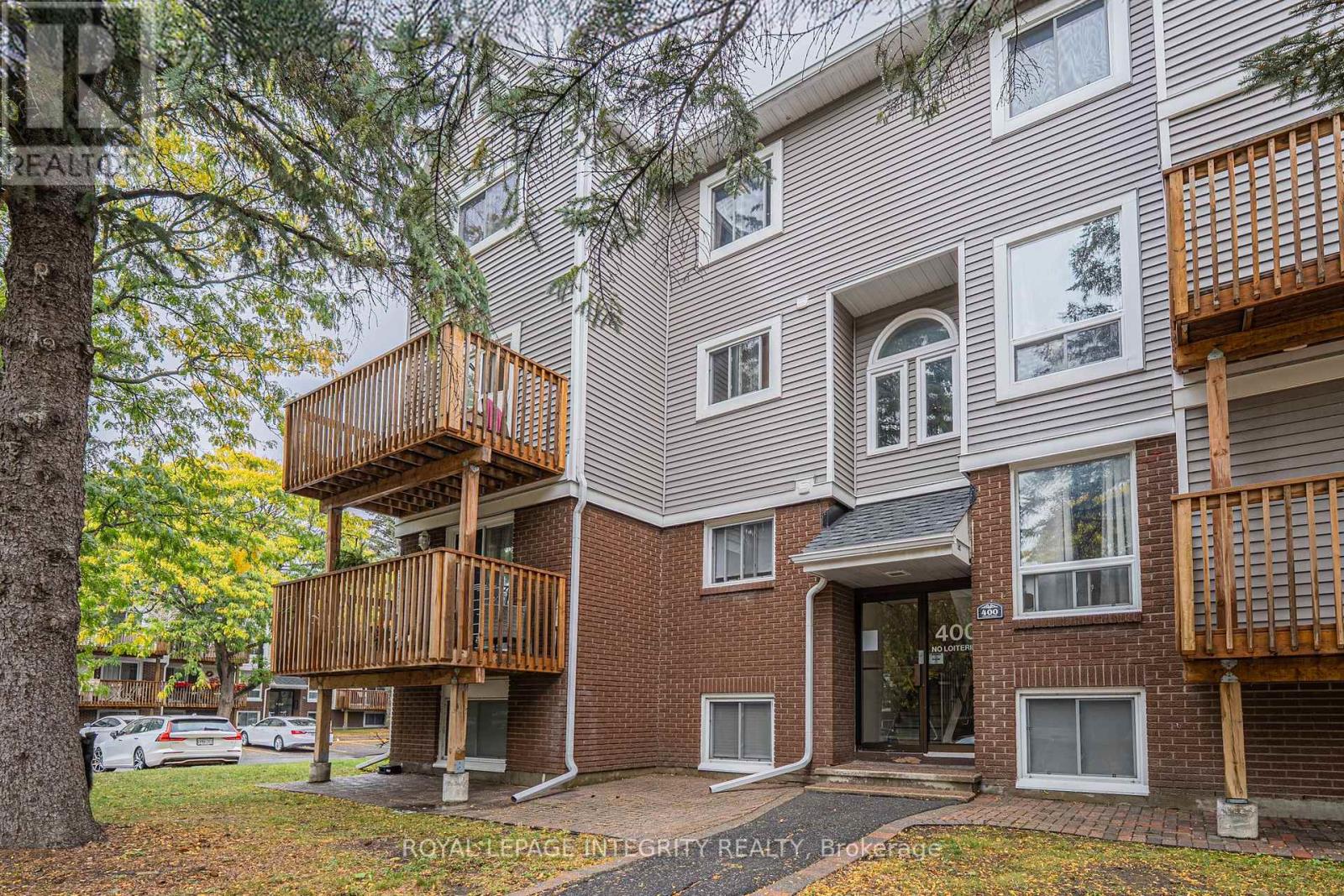 5 - 400 FENERTY COURT