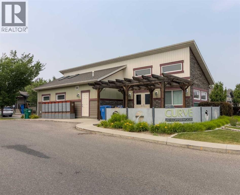 4, 1220 Keystone Road W