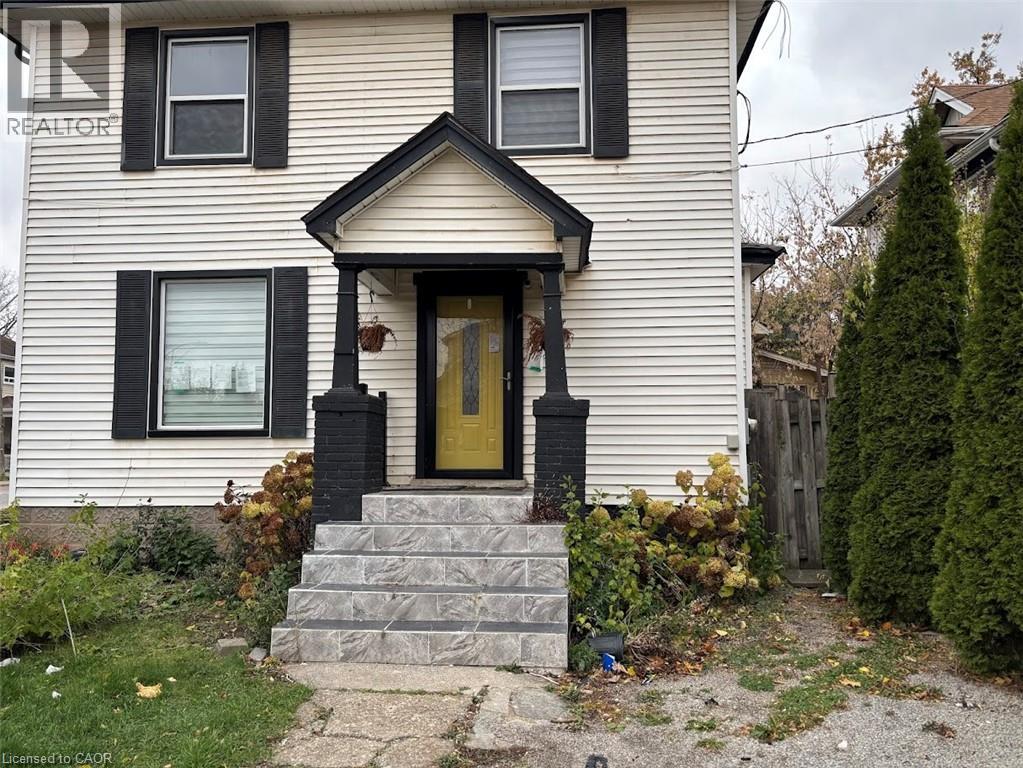 4789 ST CLAIR Avenue