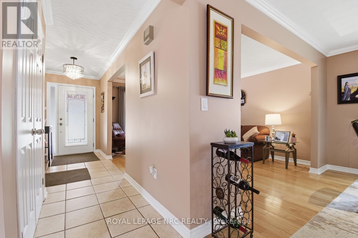 27 WOODRUSH AVENUE