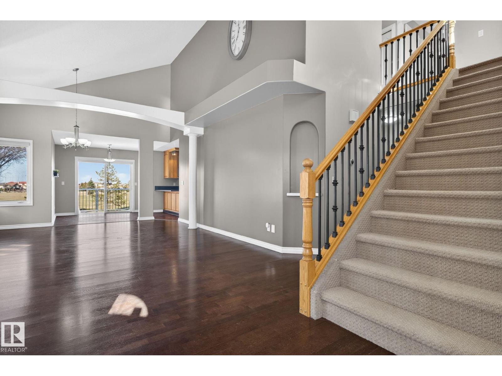 15913 78 ST NW
