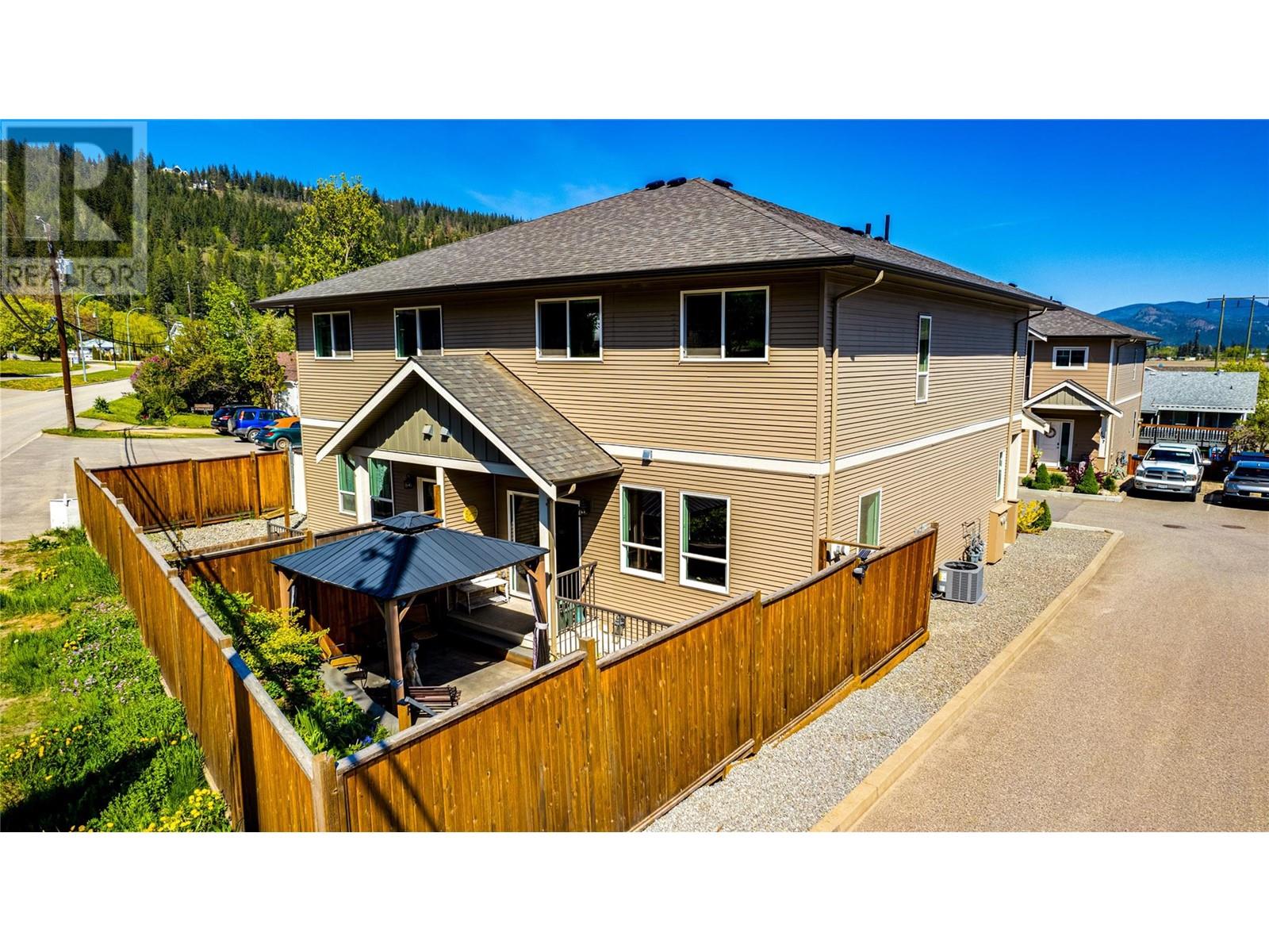 173 Salmon Arm Drive Unit# 108
