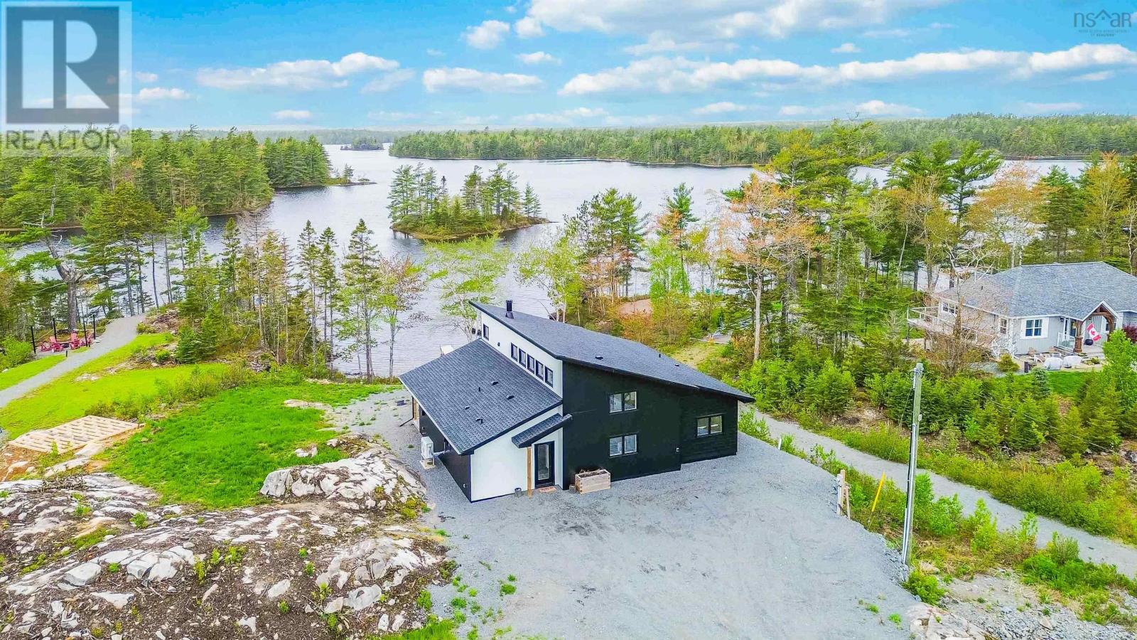 Photo 1 of 50 — 242 Heritage Way|Loon Point, East Uniacke, NS B0N1Z0