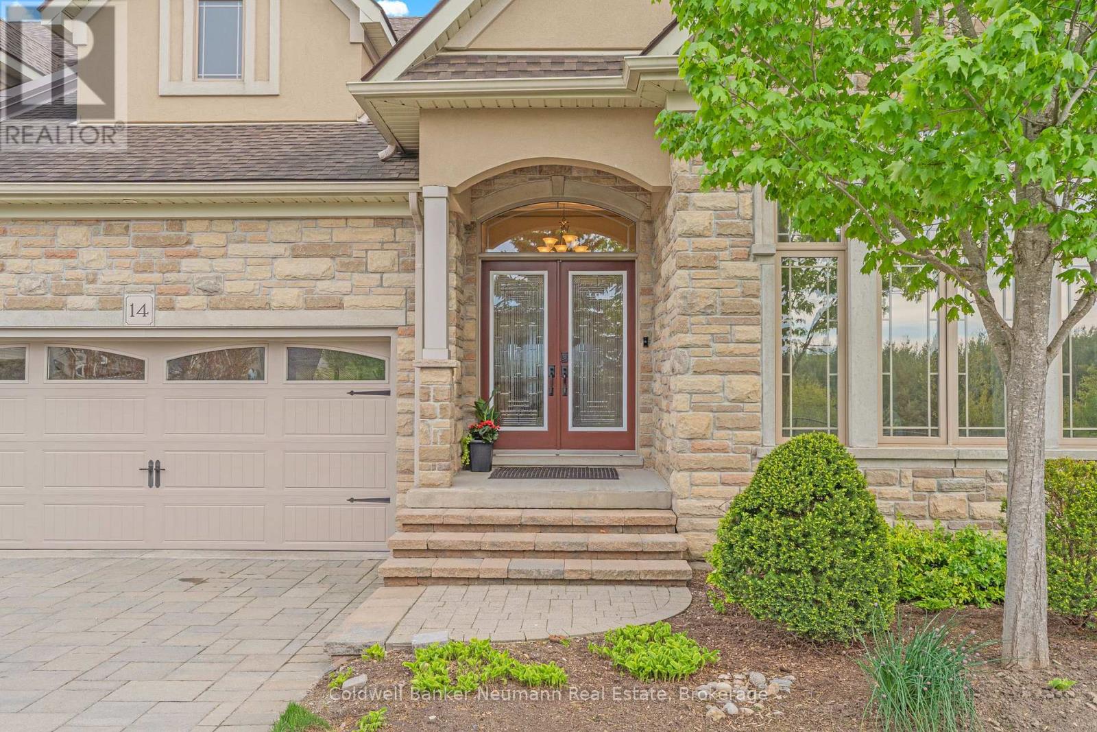 14 - 19 SIMMONDS DRIVE