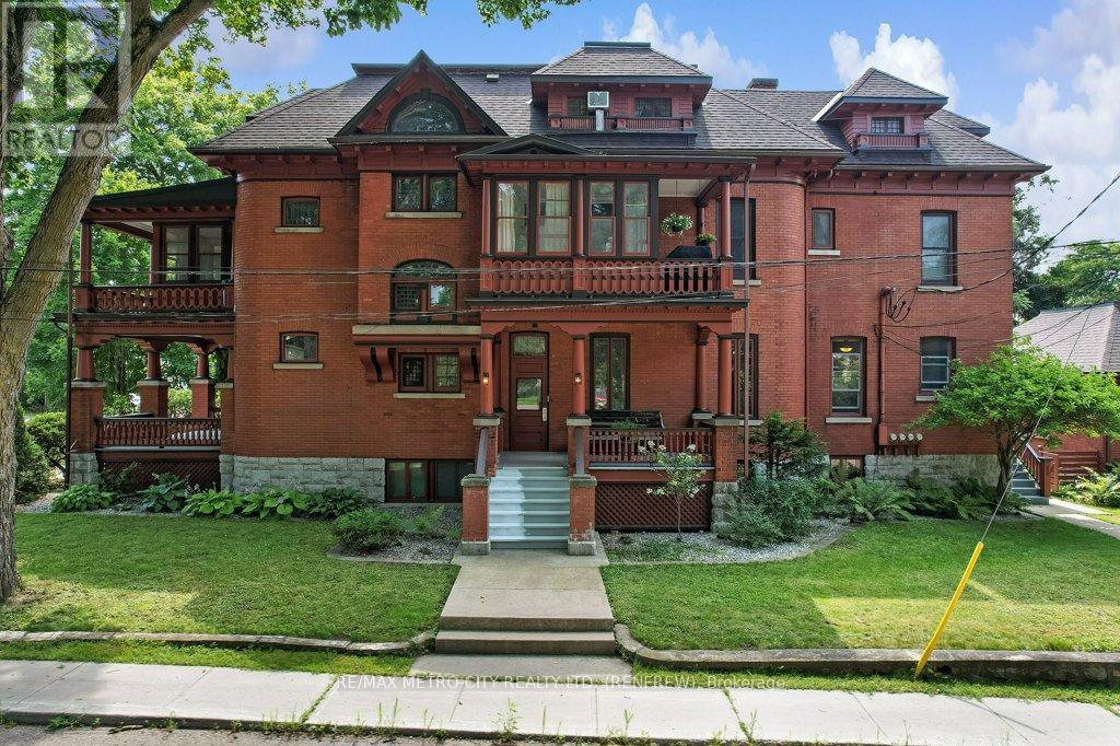 154 QUARRY AVENUE
