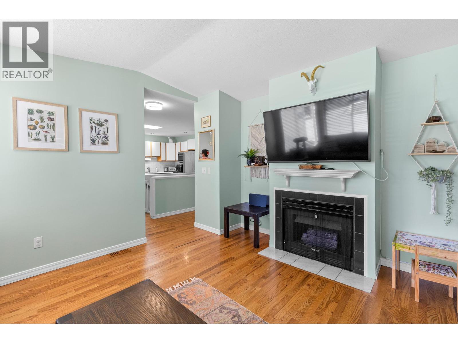 9159 Glenmore Road Unit# 8