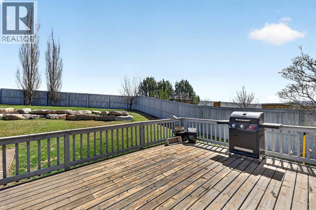 99 Evansmeade Crescent NW