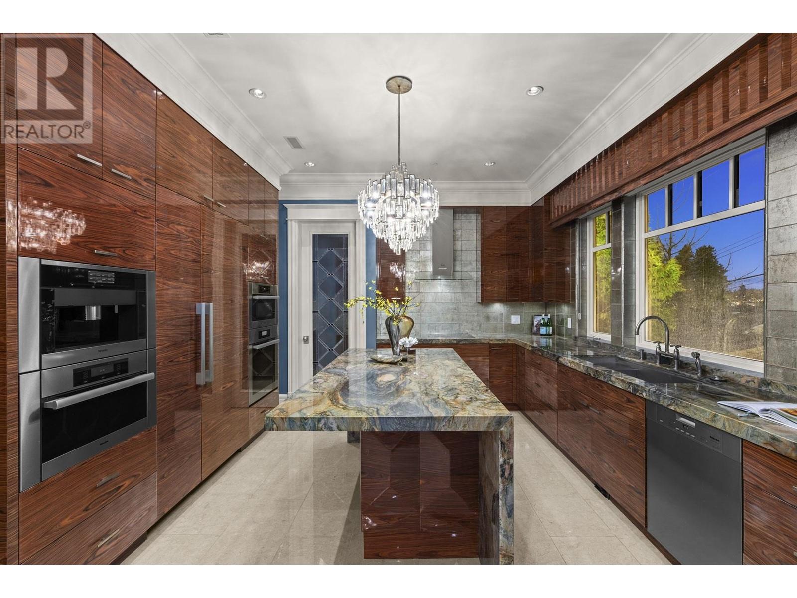 4311 PINE CRESCENT
