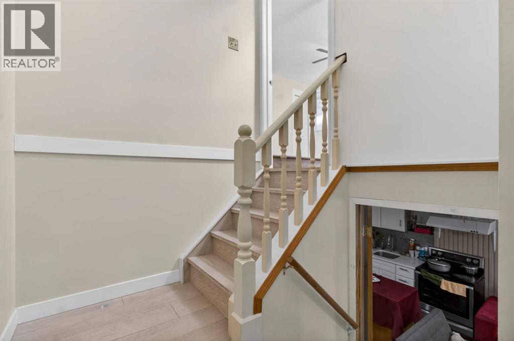 252 Erin Woods Drive SE