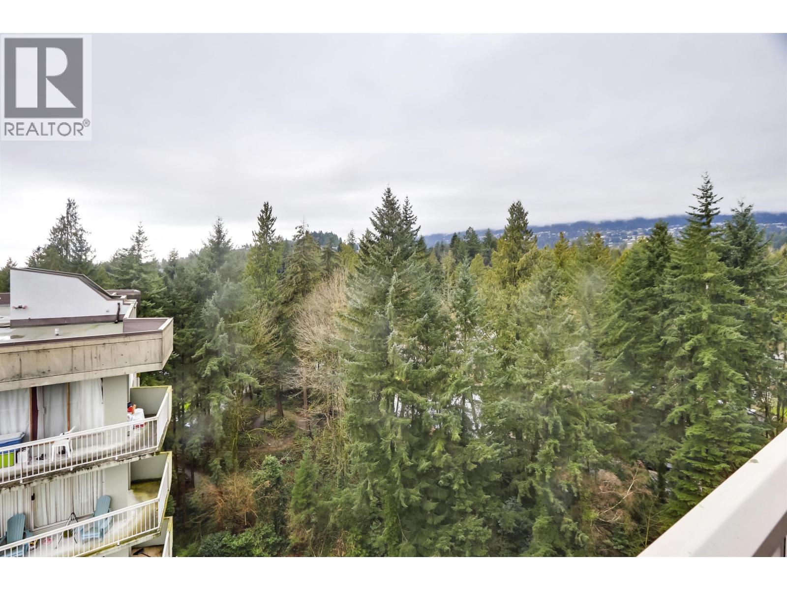 1411 2016 FULLERTON AVENUE