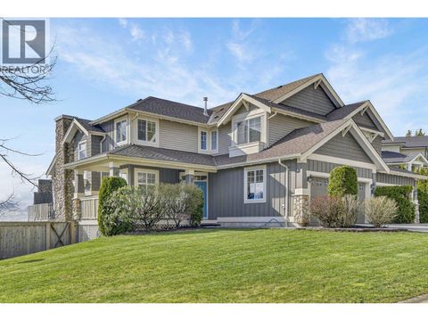 4 HICKORY DRIVE Port Moody BC V3H5L9