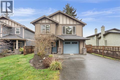 1076 Jenkins Ave Langford BC V9B2N7