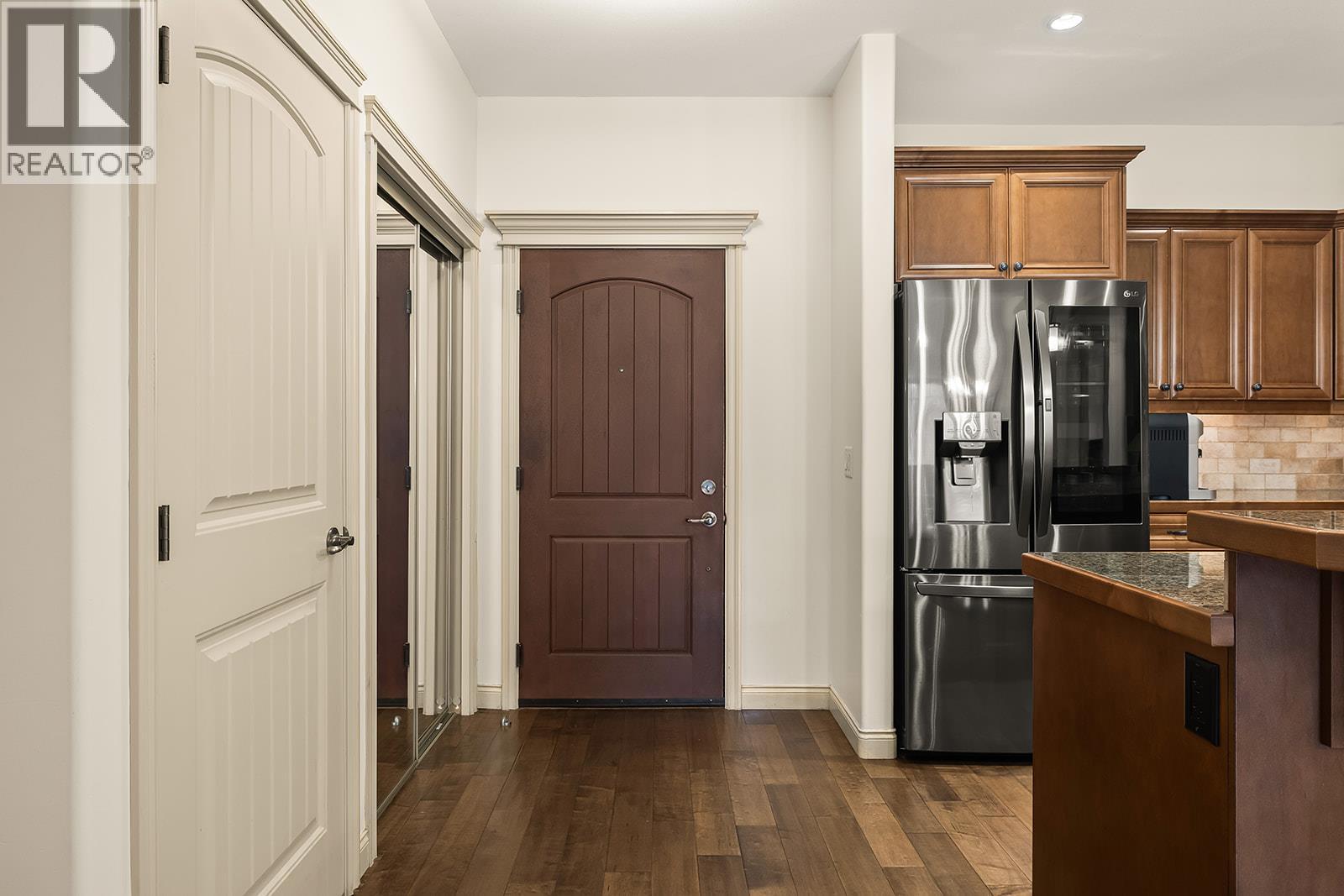 2760 Auburn Road Unit# 108