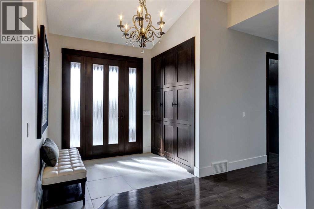 566 Pine Creek Ridge