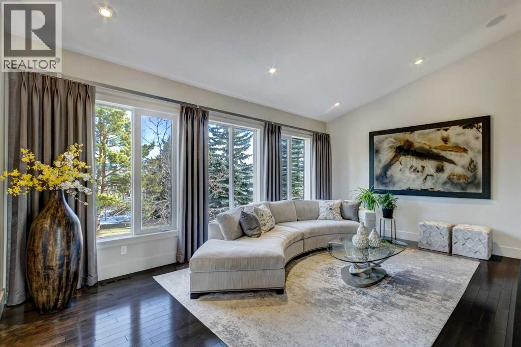 566 Pine Creek Ridge